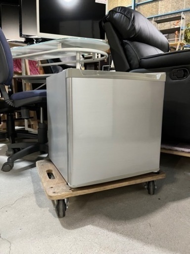 ☆激安1ドア!!☆ オーヤマ PRC-B051D-S 冷蔵庫 46L 2019年
