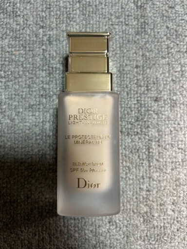 DIOR プレステージ　ホワイト　ル　プロテクターUVミネラルBB  00