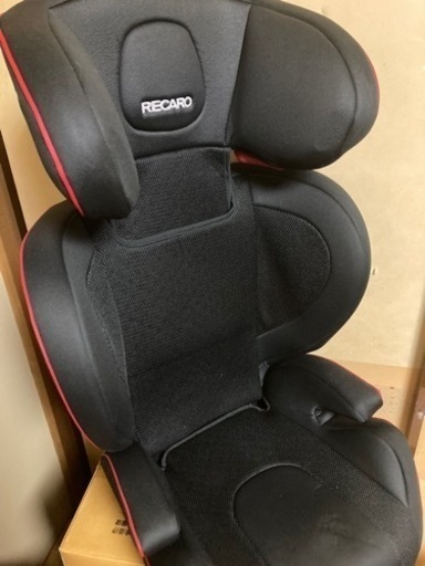 レカロ　ジュニアシート