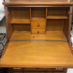 ライティングビューロー　スペイン製の画像