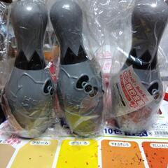 ハローキティちゃんの貯金箱（ボウリングのピン型）３本セット
