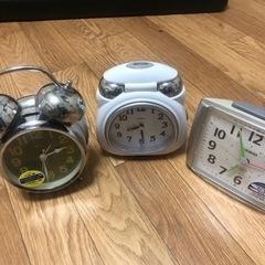 目覚まし時計3個セット