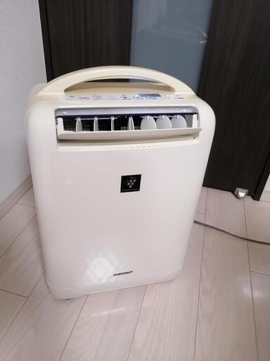 美品!シャープ除湿機CV-C100-W冷風、衣類、除湿切替