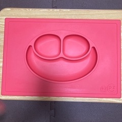 お食事用シリコンマット　イージーピージーezpz