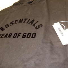 FEAR OF GOD  ESSENTIALS  今夏新作!! LA限定パーカー 新品の画像