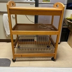 コタツ、キッチンワゴン、ガラステーブル欲しい方早急に！の画像