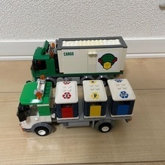 レゴ　ミキサー車　トラック　バス　フォークリフト　救急車　消防車　はたらく車の画像