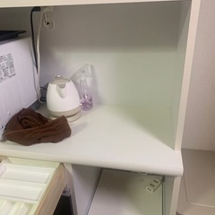 終了】大型食器棚。電源付き、レンジ台、炊飯器も置けます。の画像