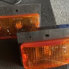 トラック用荷台横ウインカー