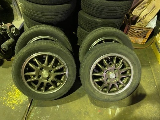 軽自動車　アルミホイール