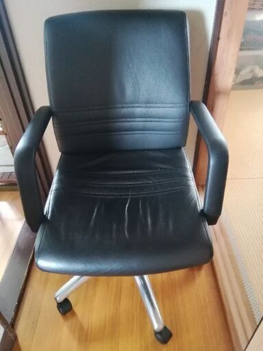 ビジネスチェアをお譲りします