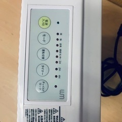 ✨2021年製✨ 1571番 セラミックヒーター✨NBC004WH‼️の画像