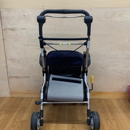 シルバーカー　折りたたみ式　手押し車  歩行器 歩行補助 福祉 介護 介護用品