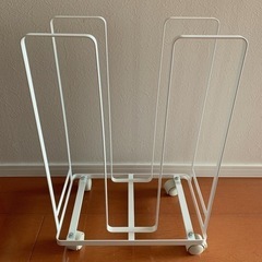 段ボールストッカー　tower