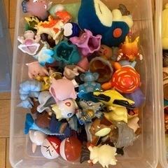 ポケモン指人形まとめ売り（約180個）