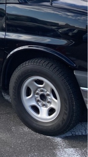 シボレーエクスプレス　スタッドレス　245/70R16 4本　ナット付き