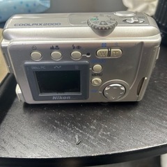nikon coolpix 2000の画像
