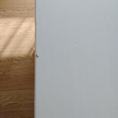 サイドテーブルの画像