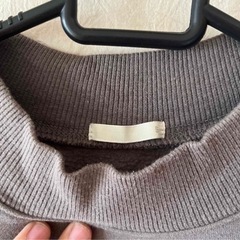 UNIQLO トレーナーの画像