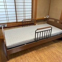 ニトリ　電動ベッド　介護用ベッド　使用少ないです！　取りに来てくれる方