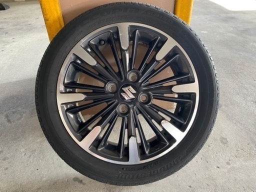 スペーシアカスタム　純正ホイール