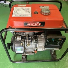 三菱エンジン発電機　FD250　2.4KVA　60Hz　実働美品