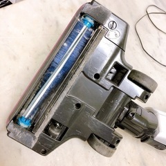 【売約済み】Panasonic コードレス充電式掃除機 2015年製 MC-BU100J の画像