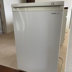 値下げ‼️ シャープ　冷凍庫の画像