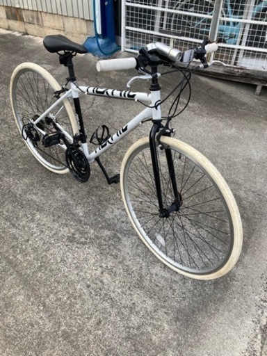 3×7段変速タイヤサイズ700×28C