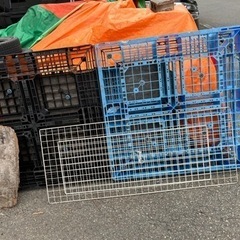 プラスチック　パレット　110✖️110 20枚ありの画像