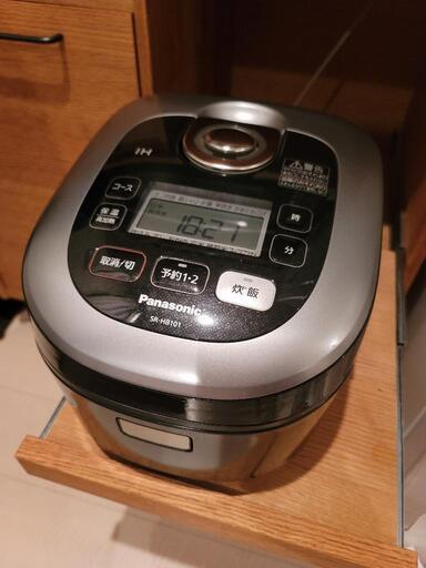 炊飯器　Panasonic SR-HB101
