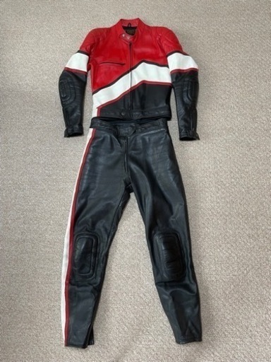 値下げ！　レトロなレーシングスーツ　セパレート