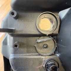 ヴェゼル RU3 純正ヘッドライトの画像