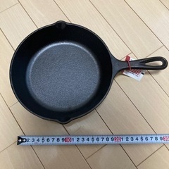 再値下げ！　スキレット　LODGE  ロッジ　8インチ　新品未使用の画像