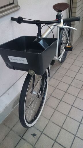 価格応談★★★北欧オランダ【VanMoof（バンムーフ）シティサイクル・BROOKSサドル・シマノ内装３段変速】★★★ 価格応談北欧オランダ【VanMoof（バンムーフ）シティサイクル・BROOKS