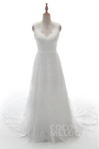 COCOMELODY  ウェディングドレス　譲ります