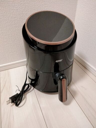 エアフライヤー【美品】ノンフライヤー