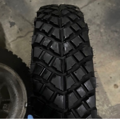 成約済み　ジムニー　JB23　ジオランダー　MTタイヤ　185/85R26