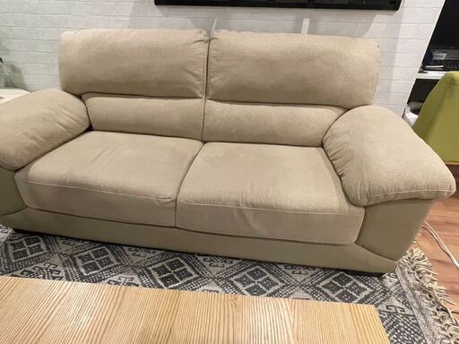 【引き取りに来られる方限定】3人用布張りソファ ＆オットマン(ニトリ：ウォール3KD BE)