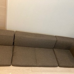 ローソファ　クッション2つ付き