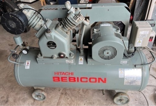 鹿児島県内送料無料 低年式低稼働品！2017年製 196時間 美品！ 日立  5馬力 エアーコンプレッサー 3.7Kw 空気圧縮機 3相200V