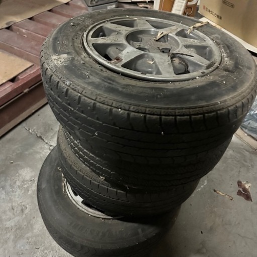 価格交渉歓迎！！タイヤ  ブリヂストン　185/70 SR13