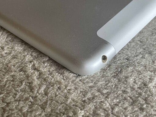 iPad mini silver A1455 ３２ＧＢ WI-FI+Cell　バッテリー８４％