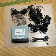 カーナビとドライブレコーダーのセットです