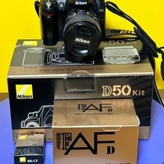 ニコン　一眼レフ　デジカメの画像