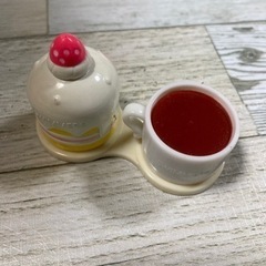 コンタクトケースの画像