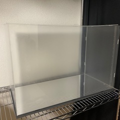 アクリルケース
