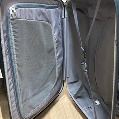 キャリーケース　Mサイズの画像