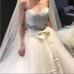 ウェディングドレスの画像