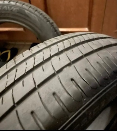 中古タイヤ4本セット　155/65R14